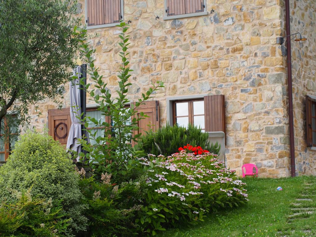Il Giardino Di Rosmarino Bed and Breakfast Pontremoli Buitenkant foto