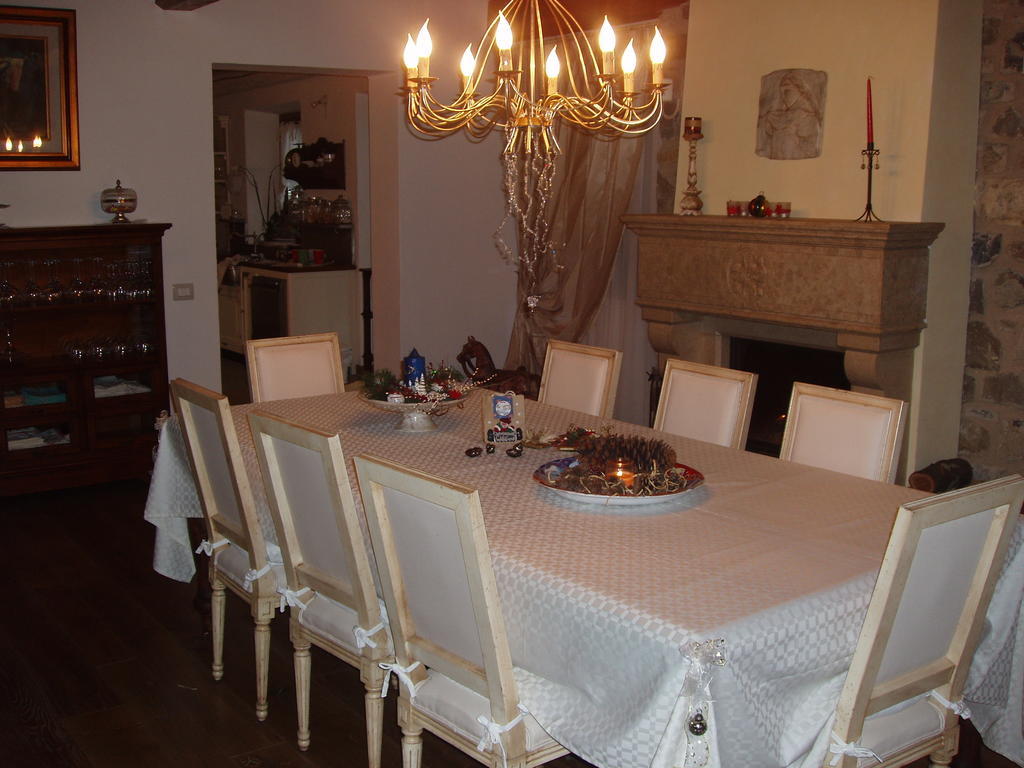 Il Giardino Di Rosmarino Bed and Breakfast Pontremoli Buitenkant foto