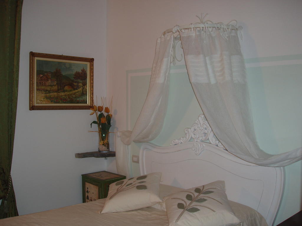 Il Giardino Di Rosmarino Bed and Breakfast Pontremoli Kamer foto