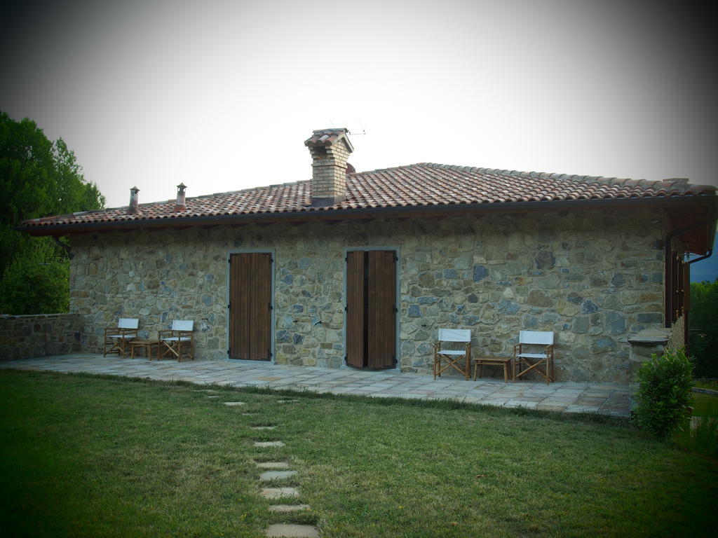 Il Giardino Di Rosmarino Bed and Breakfast Pontremoli Buitenkant foto