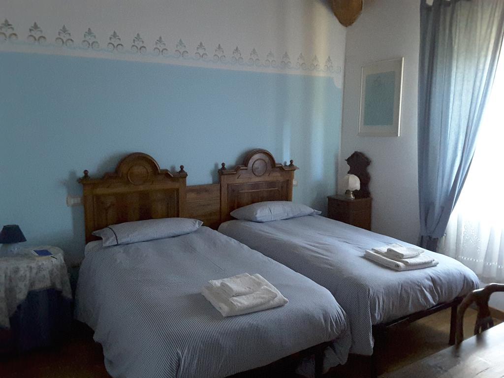 Il Giardino Di Rosmarino Bed and Breakfast Pontremoli Buitenkant foto