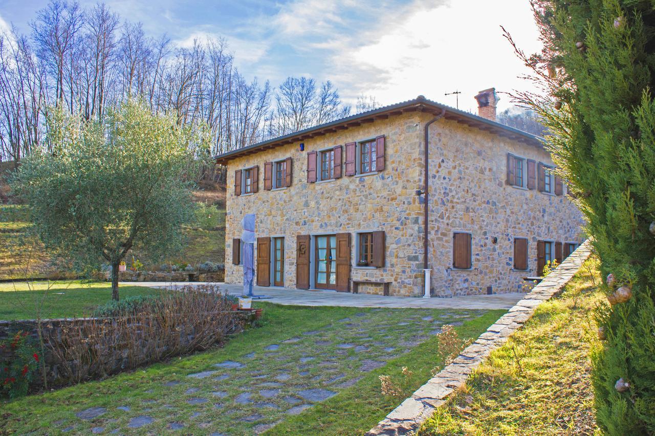 Il Giardino Di Rosmarino Bed and Breakfast Pontremoli Buitenkant foto