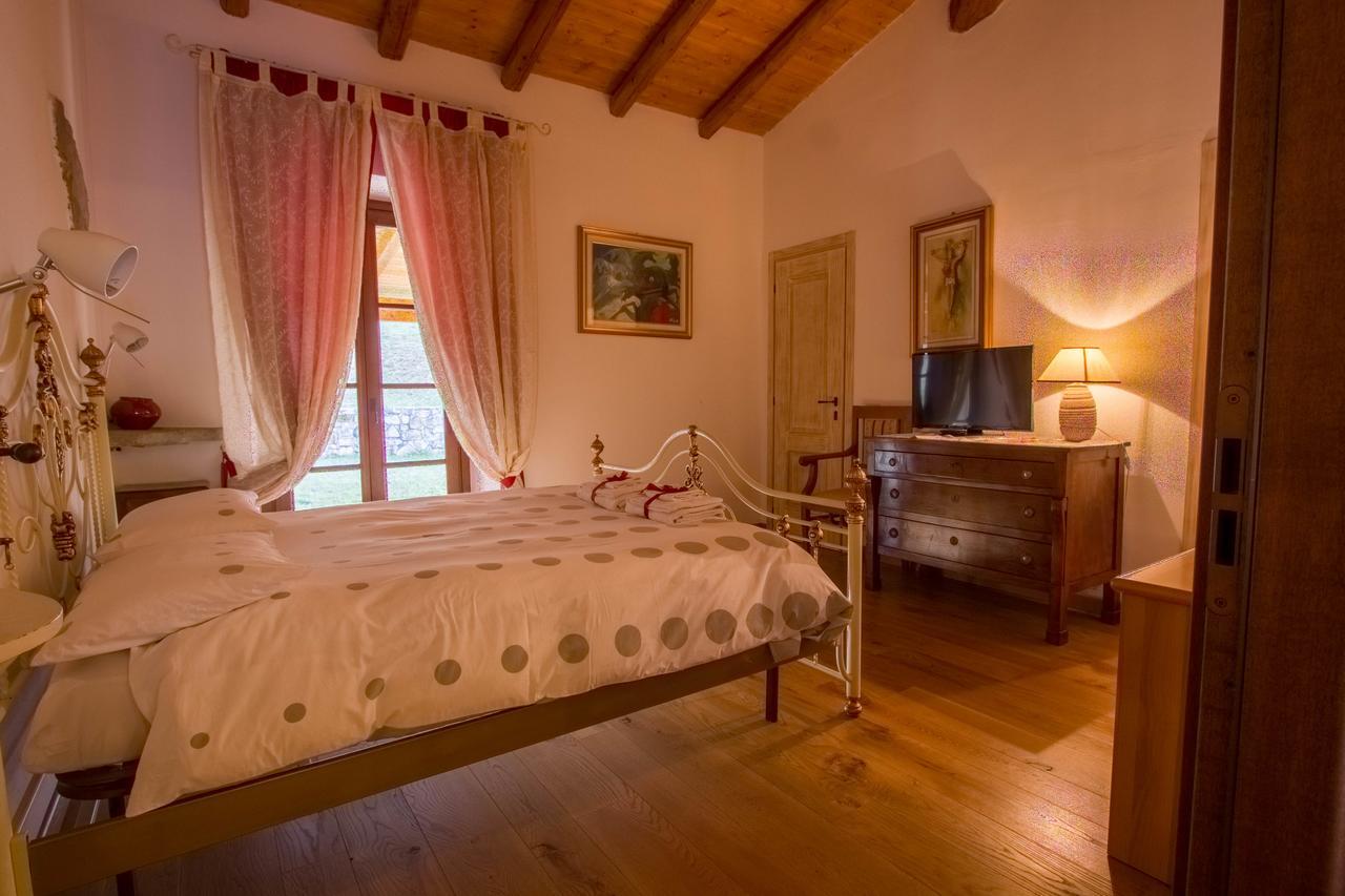 Il Giardino Di Rosmarino Bed and Breakfast Pontremoli Buitenkant foto