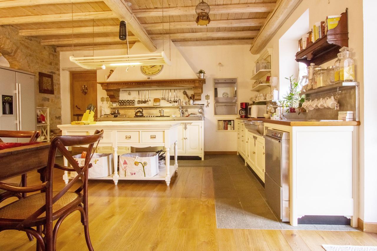 Il Giardino Di Rosmarino Bed and Breakfast Pontremoli Buitenkant foto